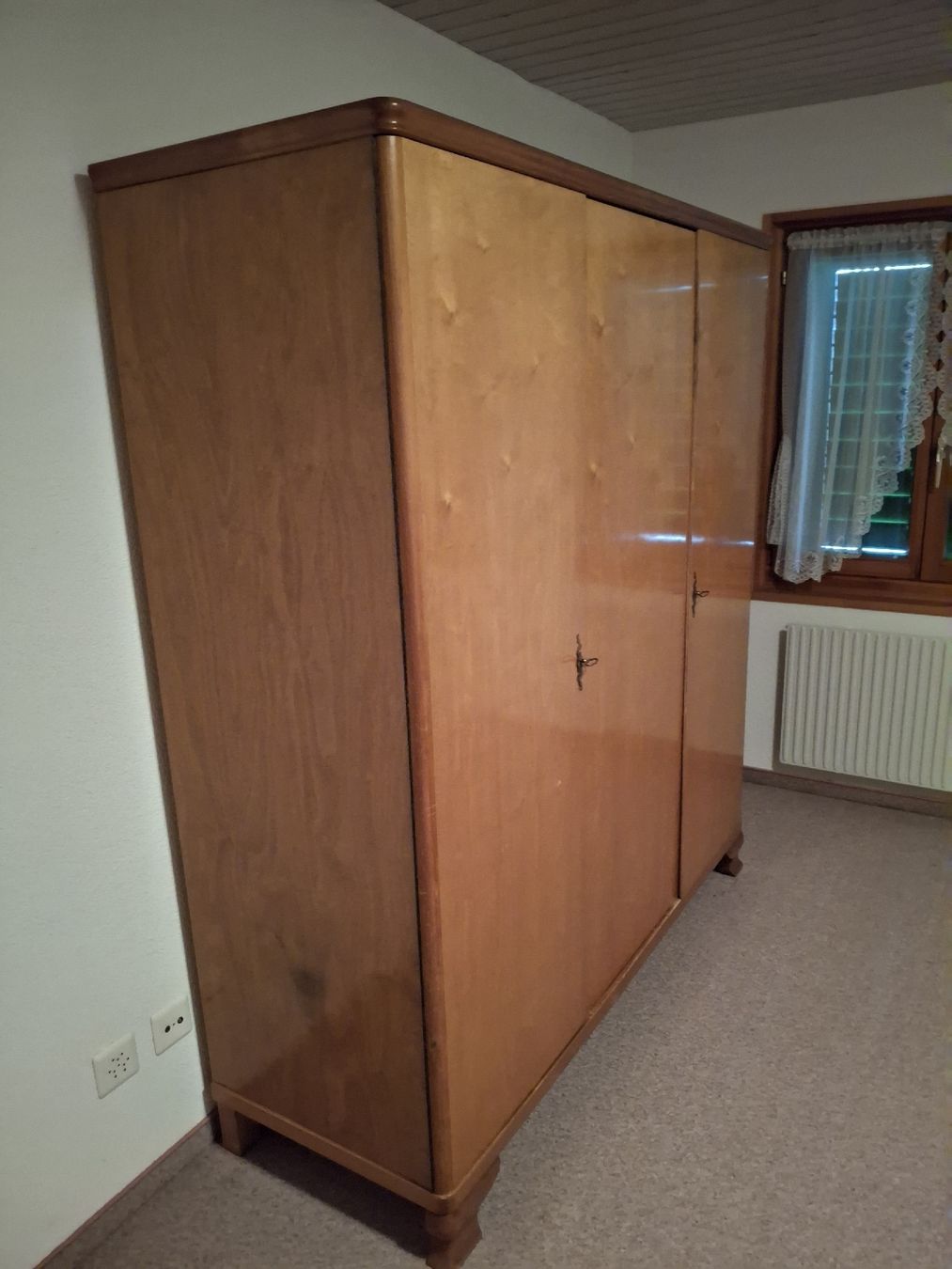 Schränke: Kasten  – Gebraucht aus Rufi von res_6vjw 4