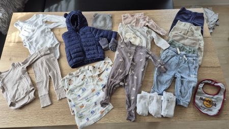 Kleiderpaket Junge Grösse 68