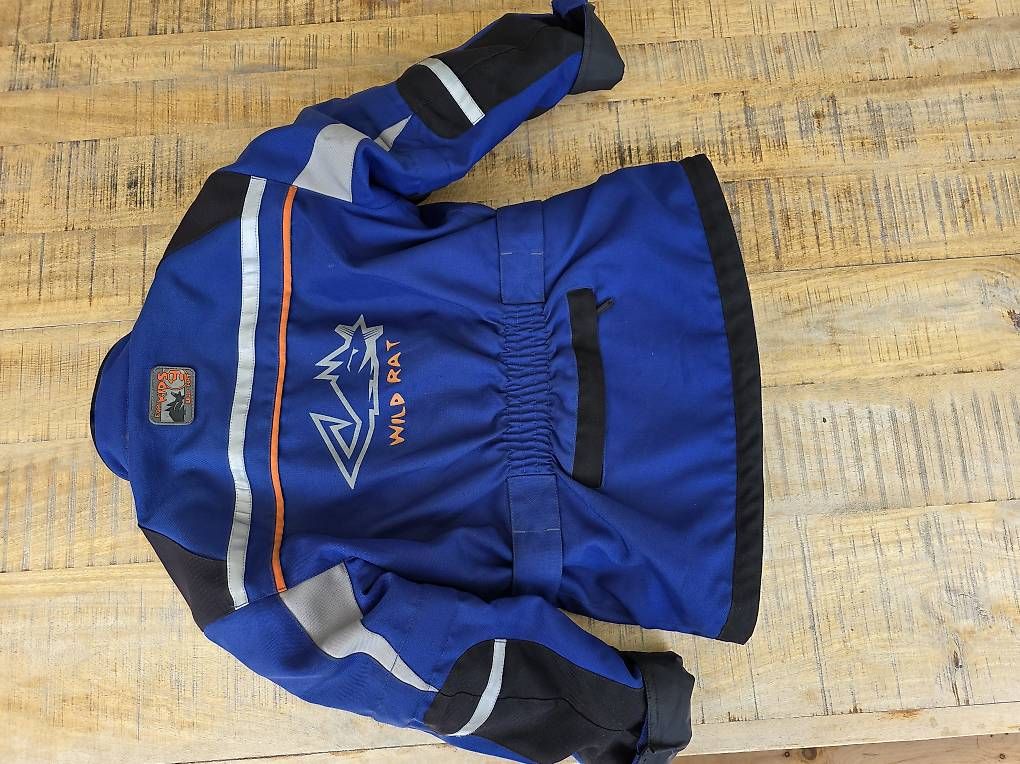 Lotti & Set di vestiti: Kinder Töffkleider motorradbekleidung – Usato da Rothenthurm venduto da rodigari