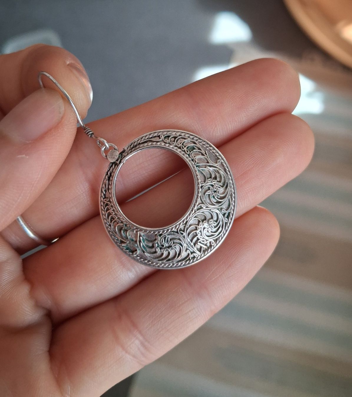 Boucles d'oreille: Einzelner Ohrring, Silber 925, wunderschön filigran – D'occasion à Wald ZH par e8e
