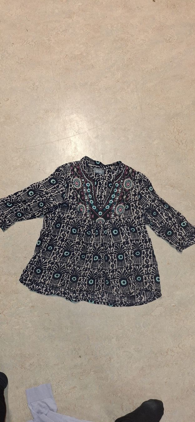 Cachet Camicette: Schöne Bluse, Cachet, Grösse M – Usato da Brienz BE venduto da mondchatz1 1