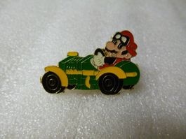 Nintendo Pins - Mario Racing Car  - Yellow Line