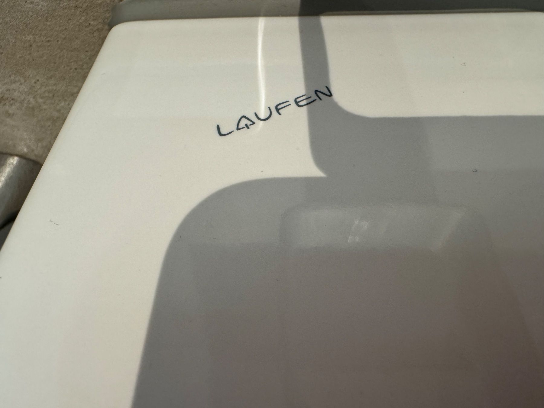 Laufen Lavabi & lavandini: Doppellavabo "Laufen" mit Unterschrank "Alterna" – Usato da Gipf-Oberfrick venduto da fhr 6