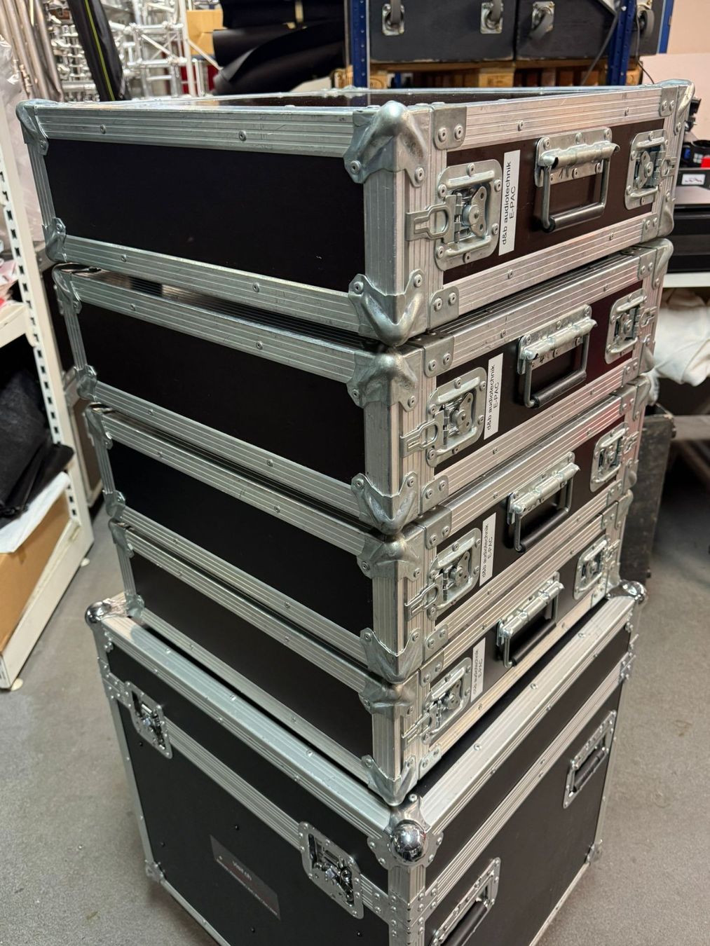Amplificatori: 2x d&b audiotechnik E-Pac inkl. Case – Usato da Oberdorf NW venduto da AndotechnicsGmbH 2