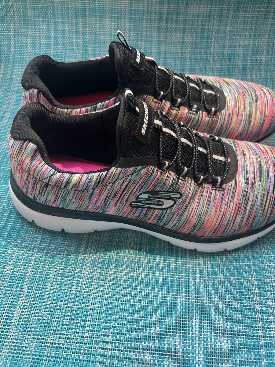 Skechers Damenschuhe: Sketchers memory foam Gr. 39 – Gebraucht aus Wolfhausen von eil_jc5j