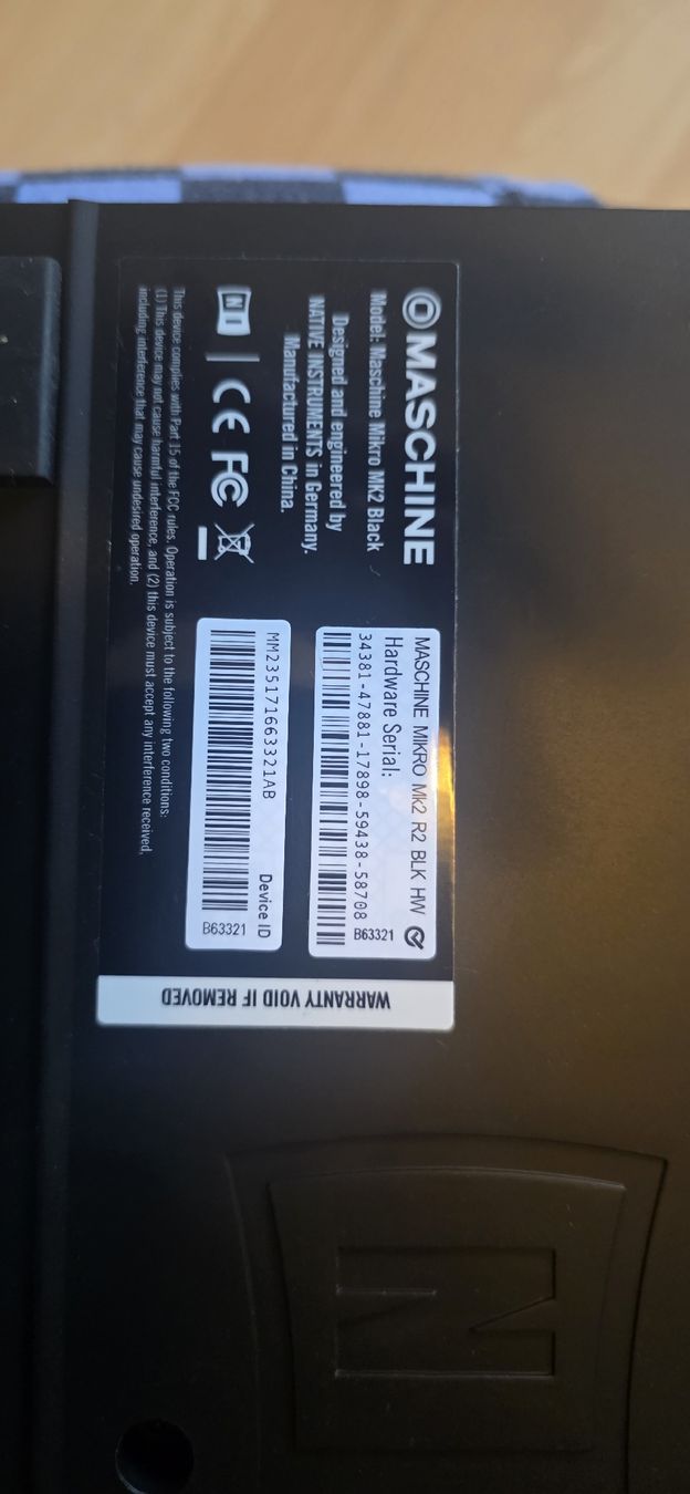 Native Instruments Strumenti musicali: Maschine Mikro 2.0 – Usato da Chur venduto da ACE18 4