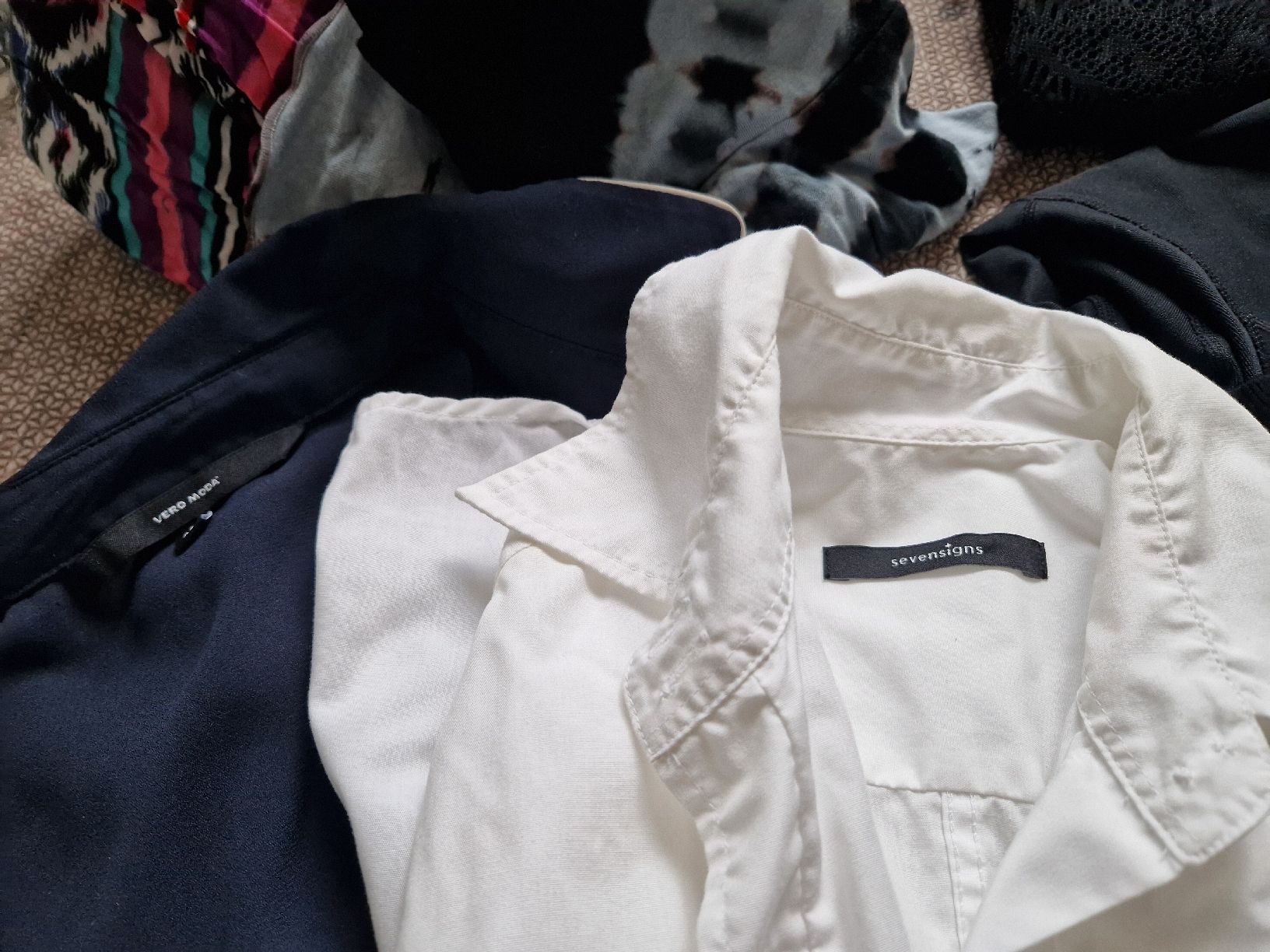Lotti di vestiti: Kleiderpaket Gr.XS – Usato da Triengen venduto da KittyKat6 1