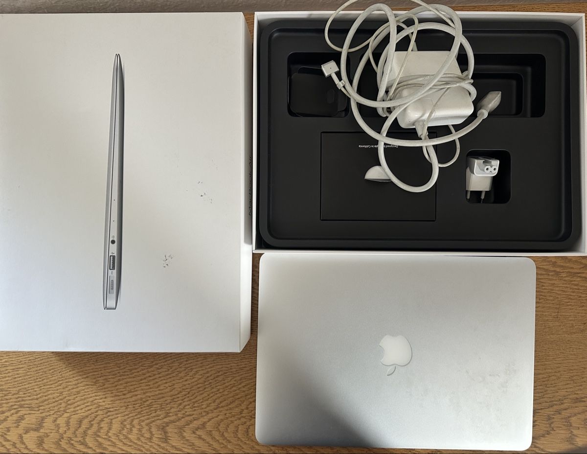 Apple Notebook: 15" MacBook Air – Usato da Bern venduto da Geraldine025 2