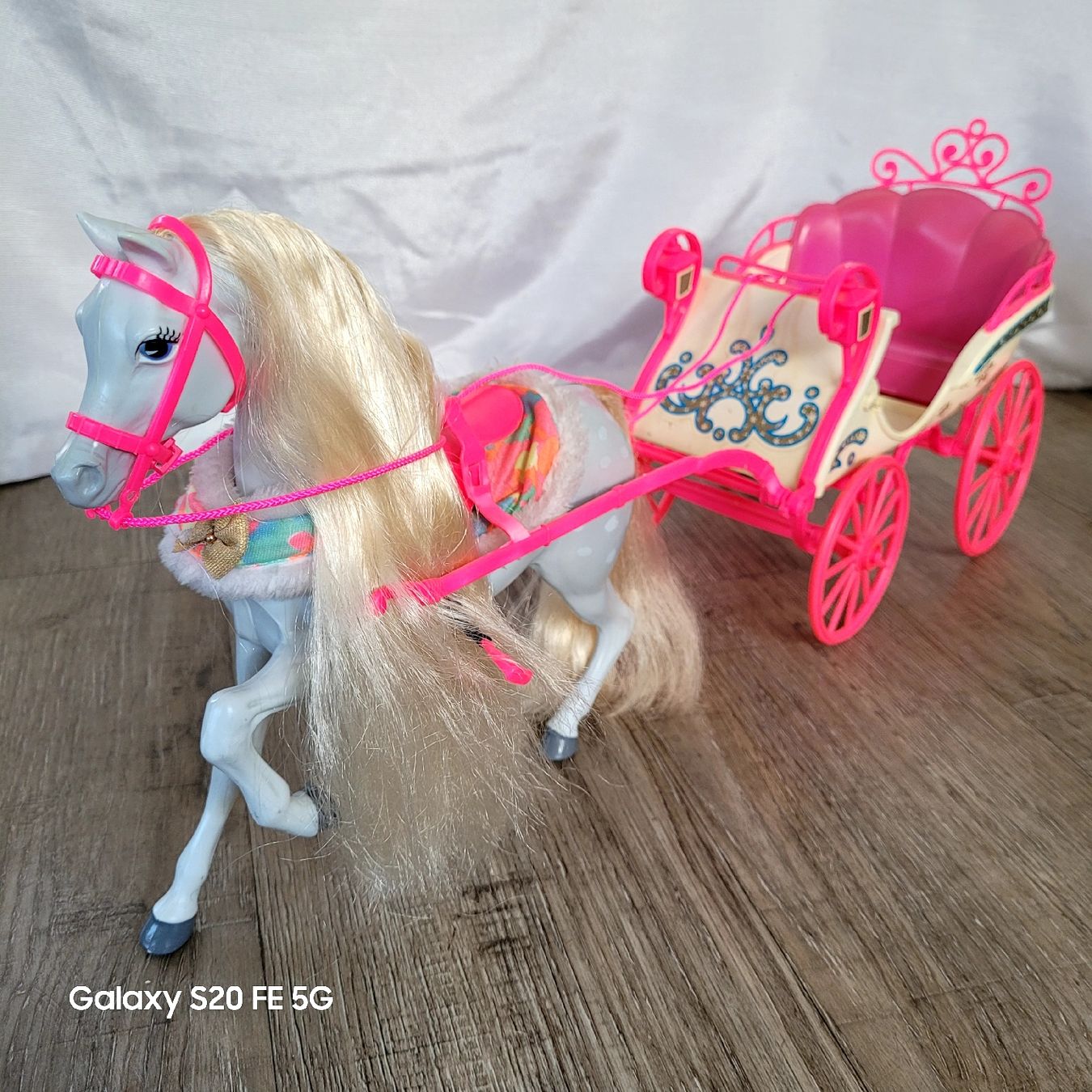 Jouets: Barbie Pferd Blizzard mit Kutsche – D'occasion à Niederbuchsiten par klengyel 8