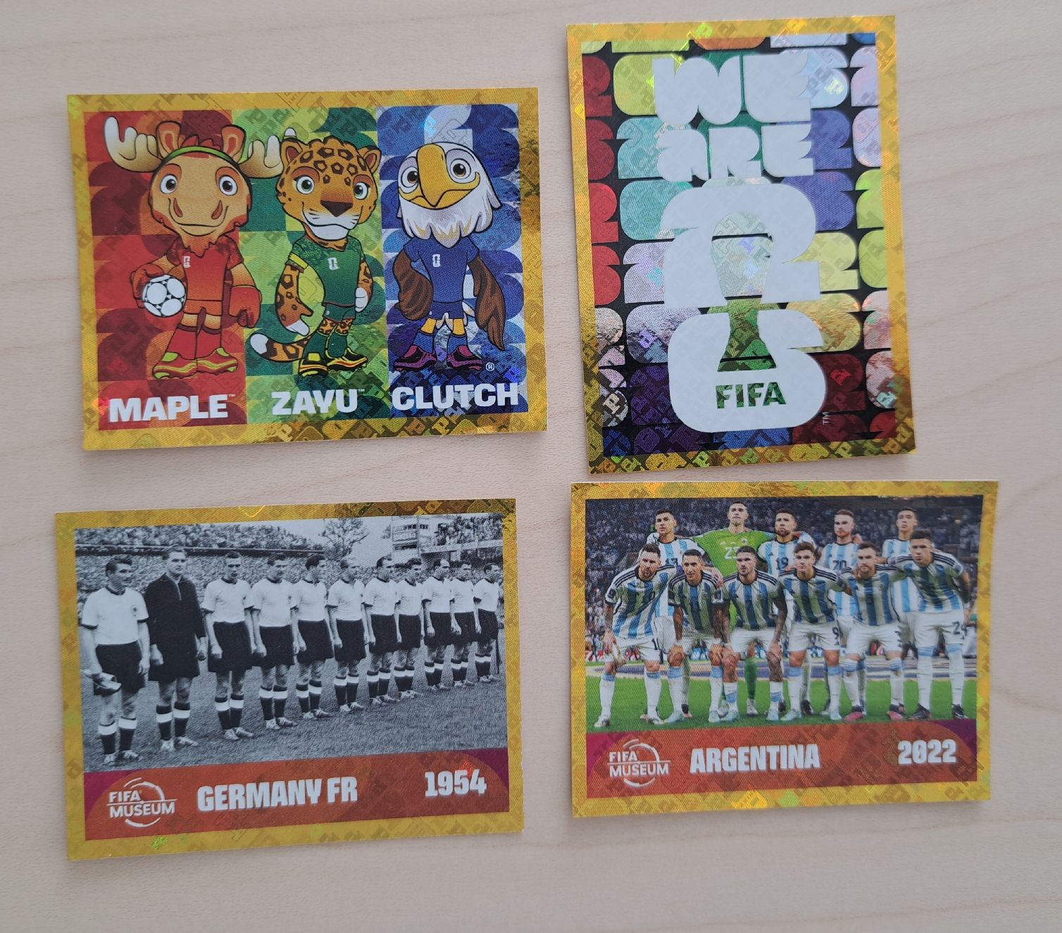 Panini Sammelbilder & Trading cards: Panini Sticker Sammlung WM 26 350 Paninis – Gebraucht aus bazenheid von salerno007 1