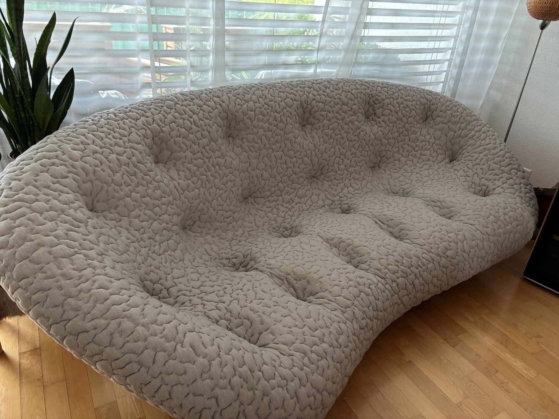 Ligne Roset Divani: LIGNE ROSET PLOUM 3 sitzer sofa - Perfekter Zustand – Usato da Wallisellen venduto da Daisy_Luxury 4