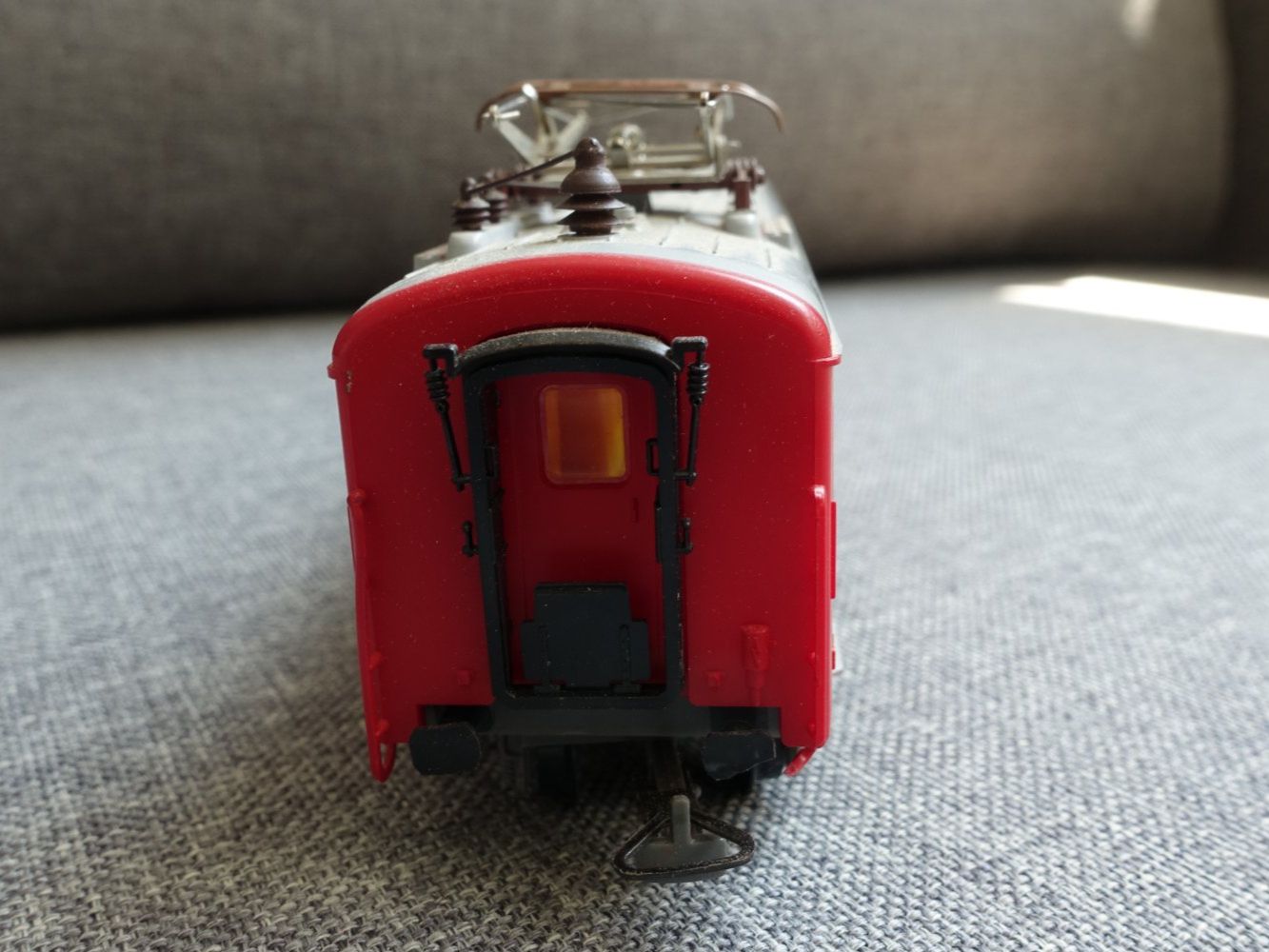 Kleinbahn Modelleisenbahnen: KLEINBAHN No. 392 SBB Speisewagen Dr4 – Gebraucht aus Wallbach von Sarrows 5