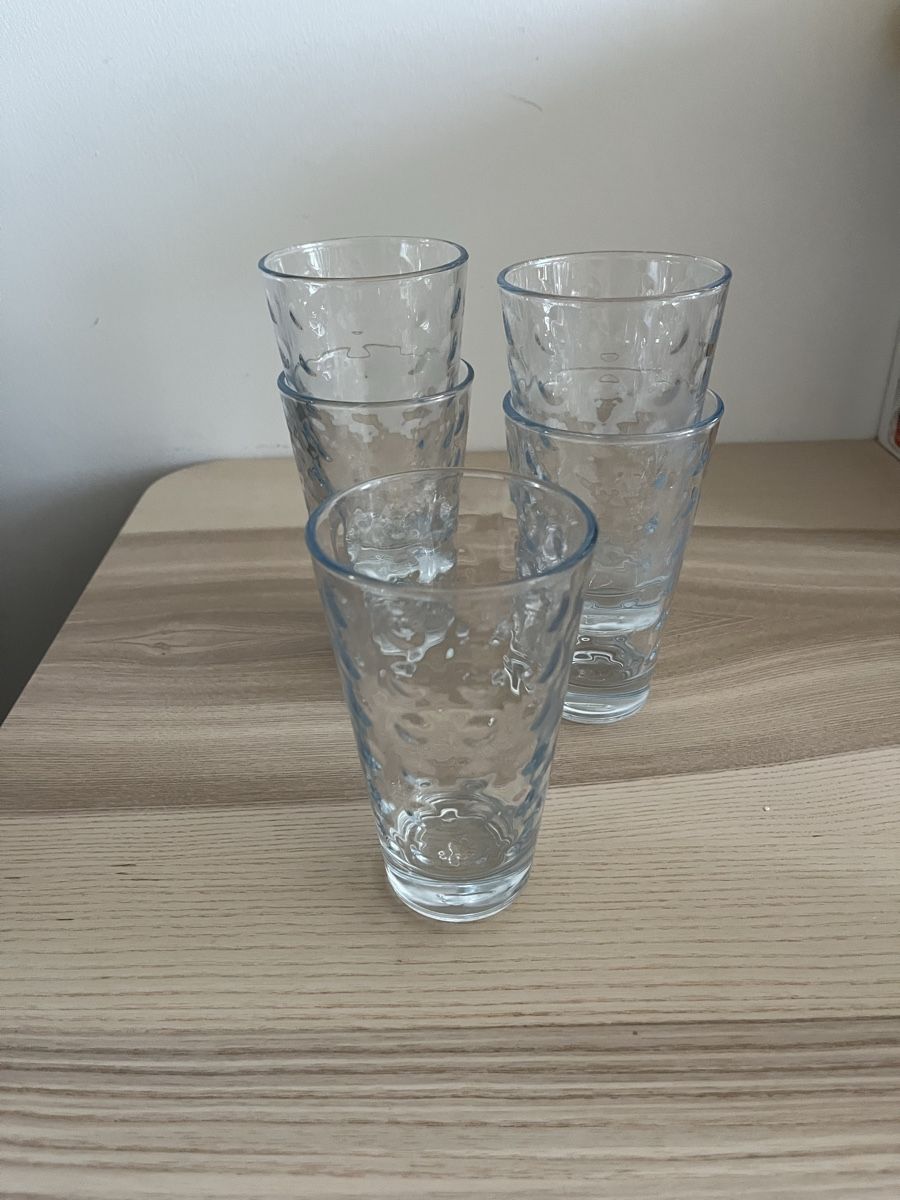 Bicchieri: Set of 5 drinking glasses clear textured pattern used – Usato da Wollerau venduto da m.meryem