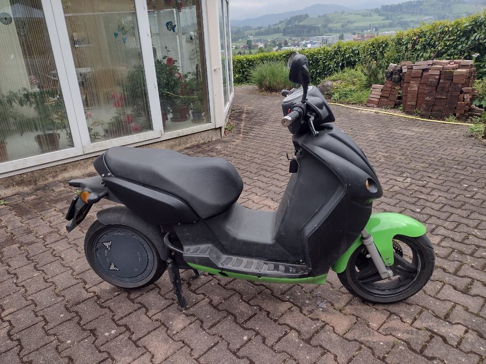 Vengo V100, Li Ion | Kaufen auf Ricardo