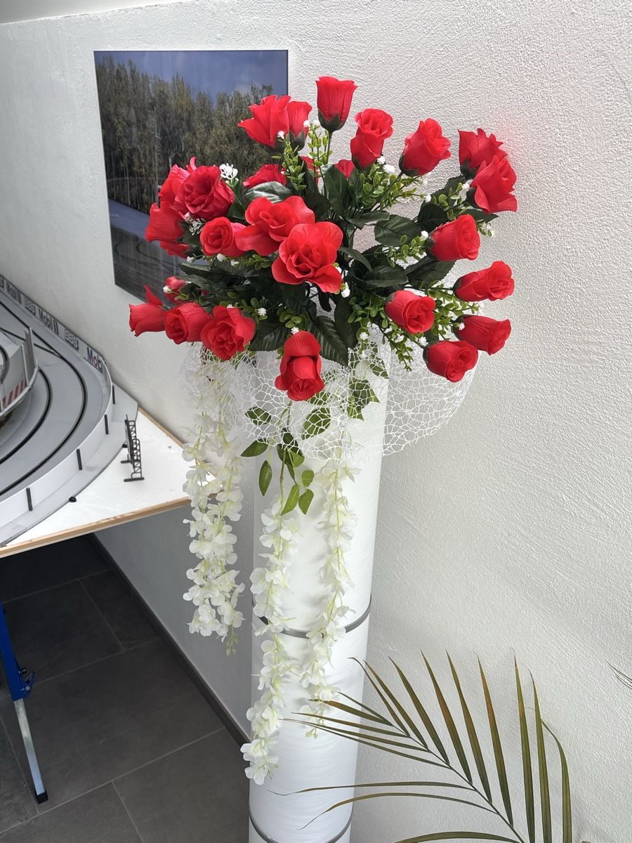 Alle Dekorationen: Wunderschöne künstliche Blumen-Deko insgesammt 20 Stück – Gebraucht aus Hombrechtikon von Aviation_and_more 5