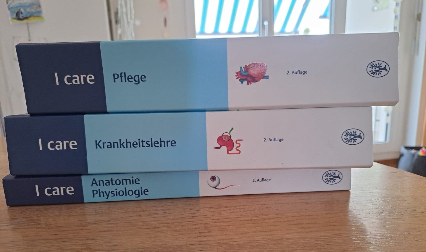 Libri: Fachbücher I care, kaum benutzt – Usato da Ettenhausen TG venduto da CH2300