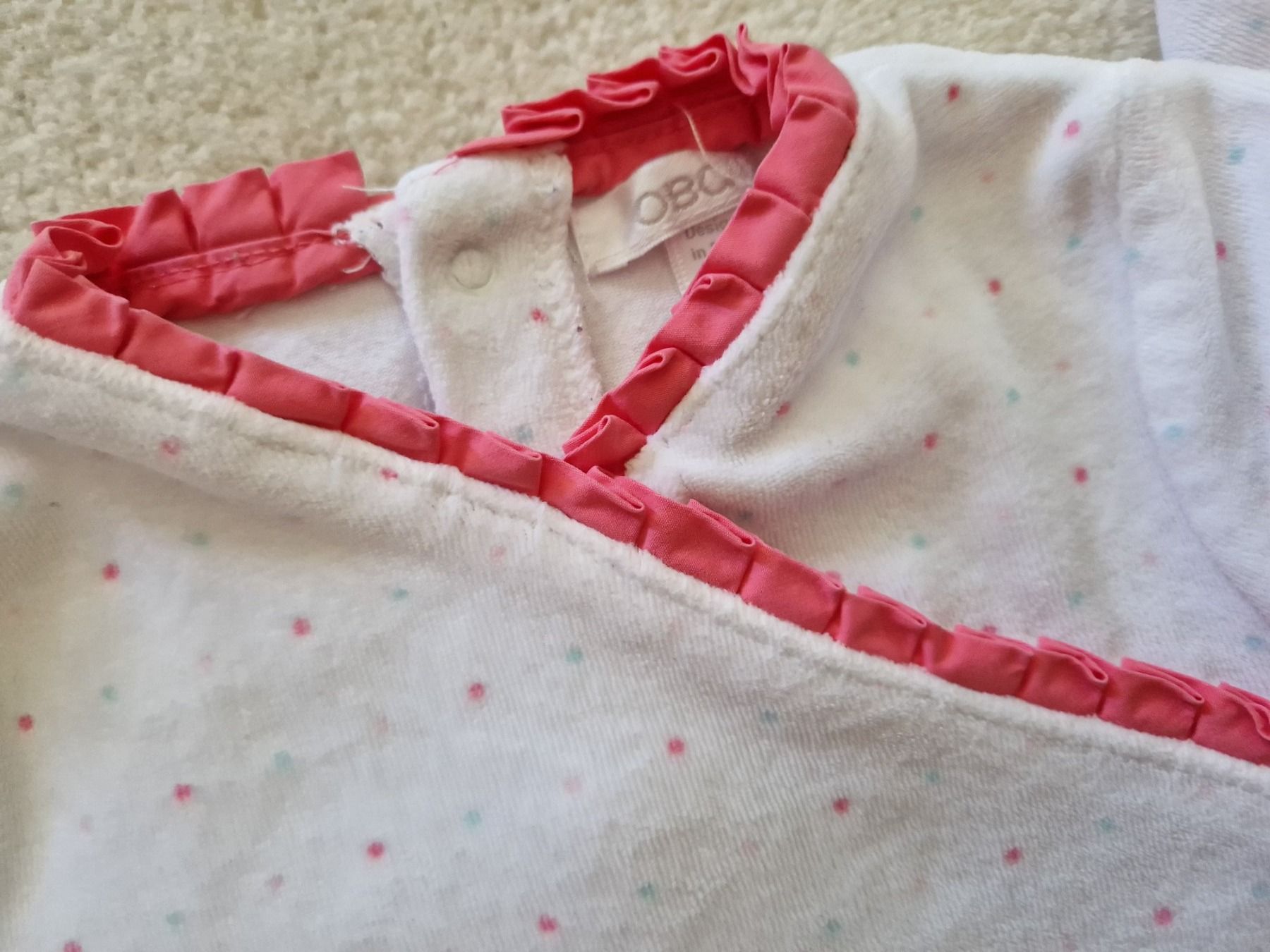Pyjamas & Ähnliches: Pyjamas  Gr. 67, Strampler, Strampelanzug aus Plüsch – Gebraucht aus Arlesheim von Vera6 2