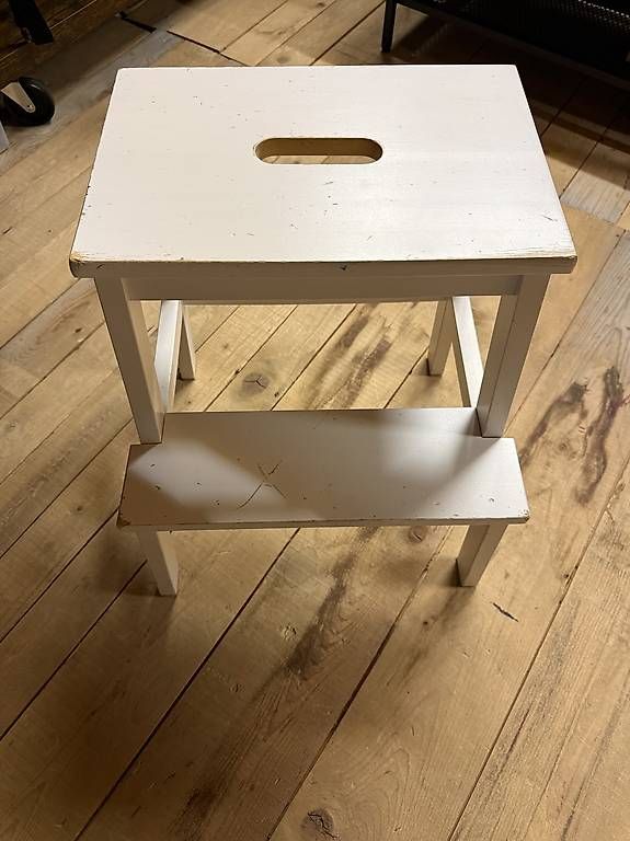 Sgabelli: Hocker – Usato da Surcuolm venduto da Sabhoes 2