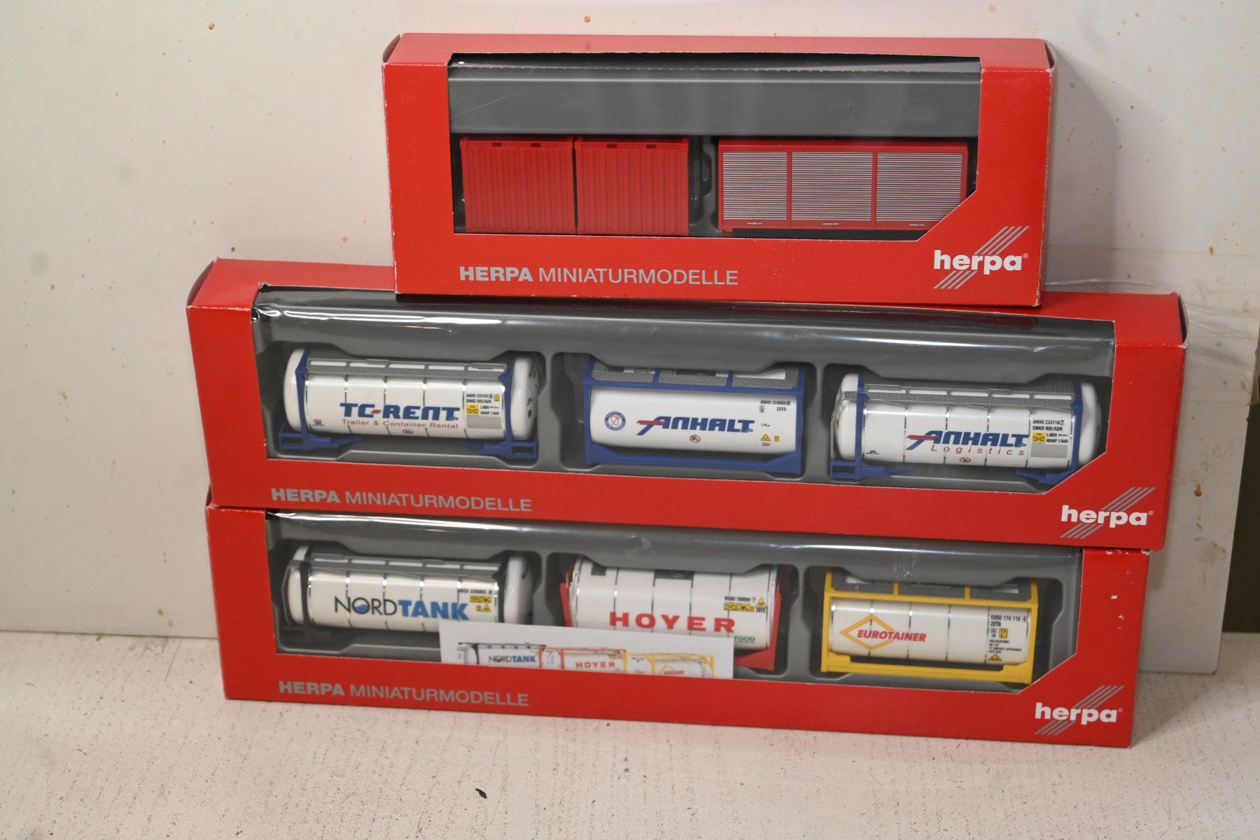 Herpa Modellini di ferrovie: Herpa diverse Container H0 mit OVP – Usato da Laupen ZH venduto da Zmoewe 1