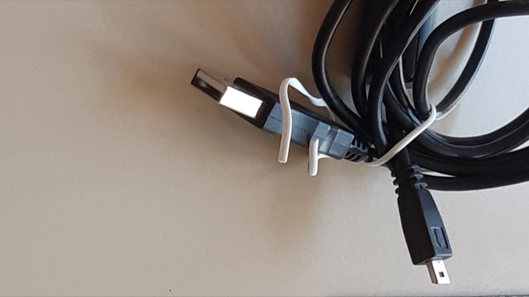 Cavi: USB-Kabel mit Stecker-Typ A und B – Usato da Sarnen venduto da Ver01dg 3