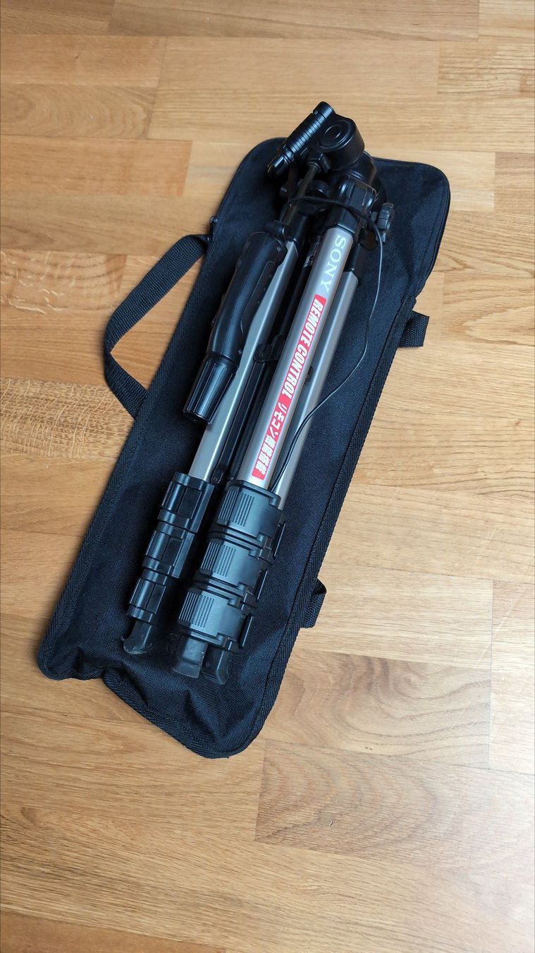 Treppiedi & Teste: Foto Stativ Sony – Usato da Wichtrach venduto da Martin2009 1