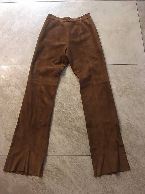 Pantaloni: Pantaloni in pelle scamosciati – Usato da Jona venduto da sen_vd8v 1