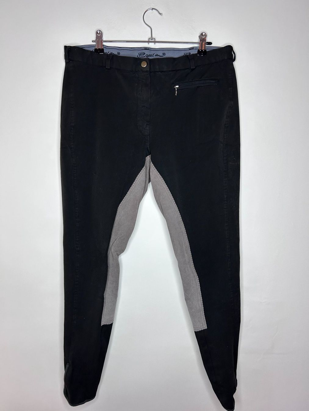 Pantalons: Equilibre Reithose – D'occasion à St. Gallen par look-twice