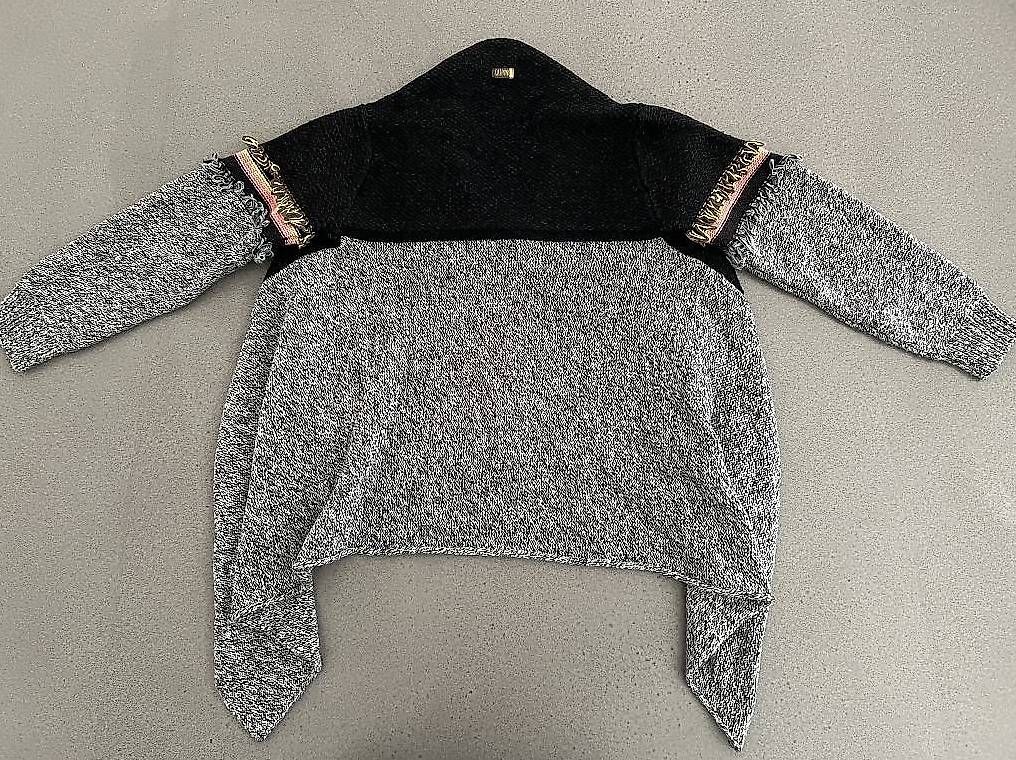 Catimini Maglioni & Felpe: Pullover/Jacke Gr. 140/146 von Catimini – Nuovo (secondo la descrizione) da Oberrohrdorf venduto da Augustus5 1