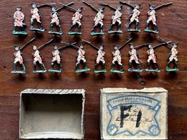 Blei- Zinnsoldaten in orig. Schachtel Bodentruppe, Inv antik