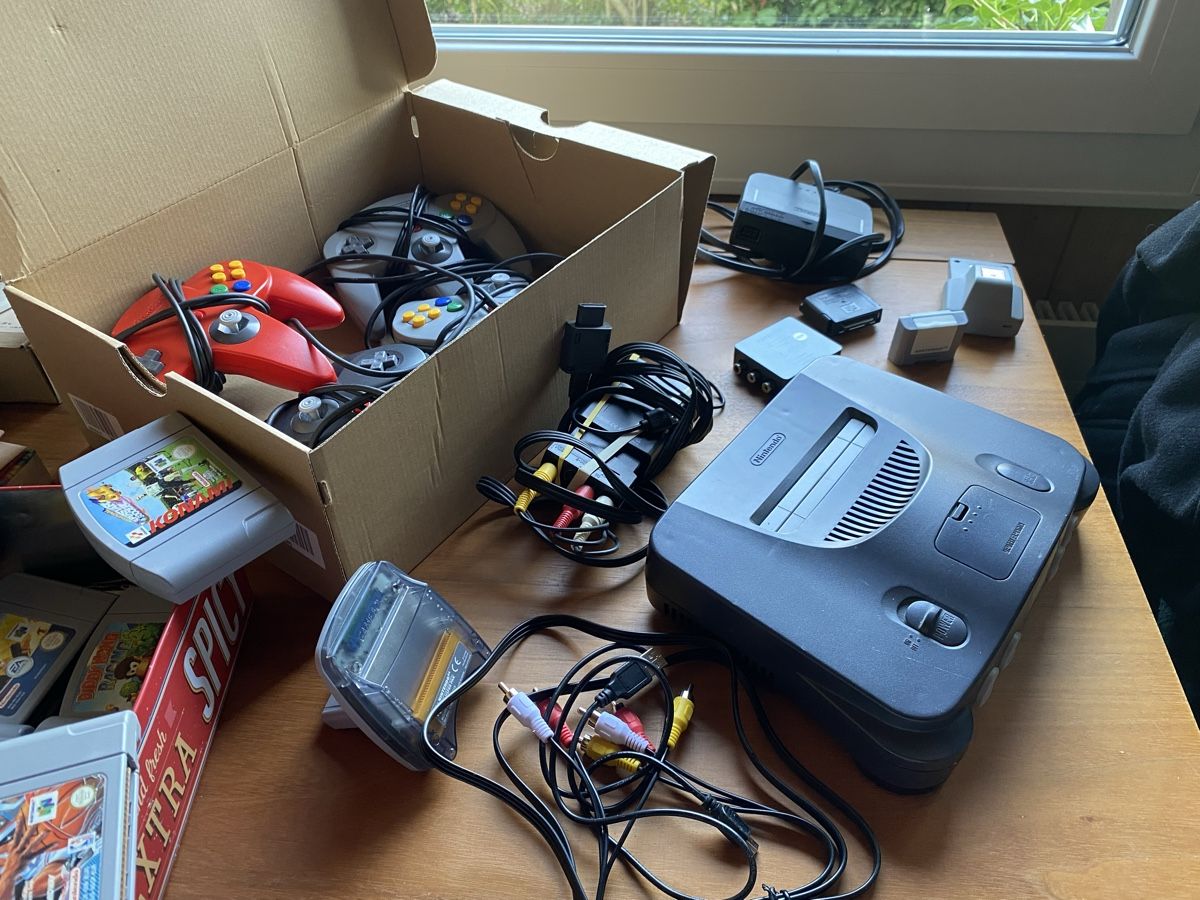 Nintendo Konsolen: Nintendo 64 – Gebraucht aus Obergoldbach von bstailslide