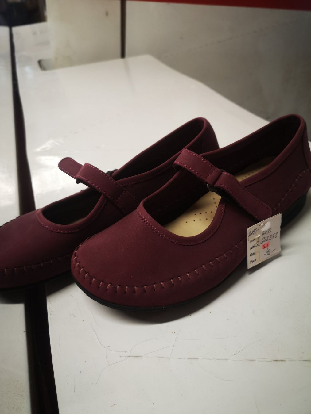 Helvesko Scarpe da donna: Helvesko – Nuovo e nell'imballaggio originale da Möhlin venduto da Highwaytom