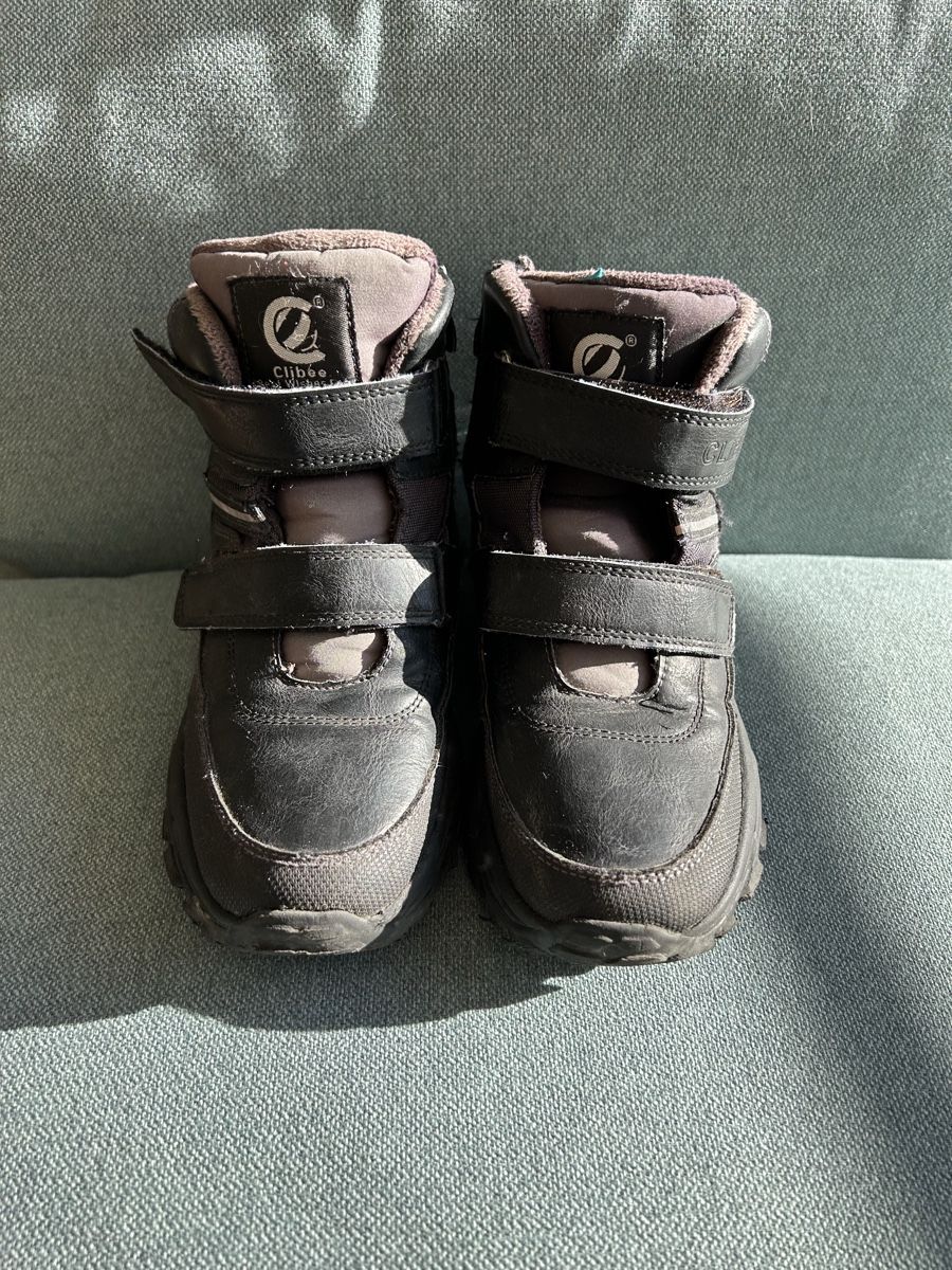 Scarpe per ragazzi: Winterstiefel, Gr. 35 – Usato da Kloten venduto da Mod_qc5v 1