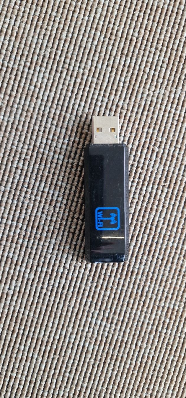 Laufwerke & Adapter: Wiston usb-wlan dualband adapter – Gebraucht aus Gerlafingen von dulifuli