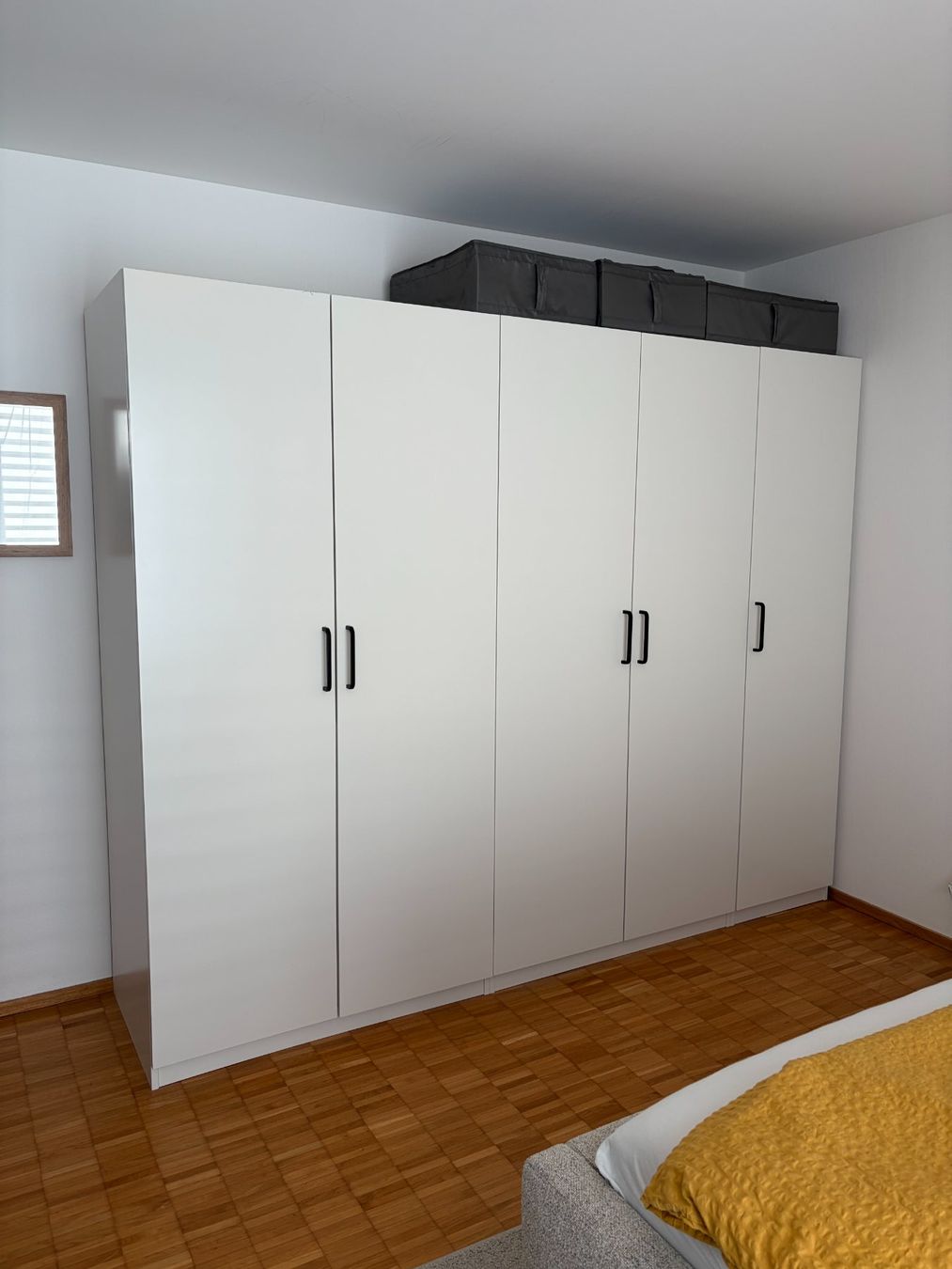 Ikea Armadi: Ikea PAX Schrank 2.50m – Usato da Tamins venduto da walkeezy