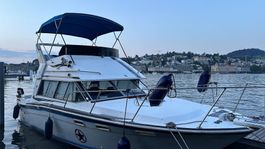 Motoryacht Marke Bayliner Modell 2850
