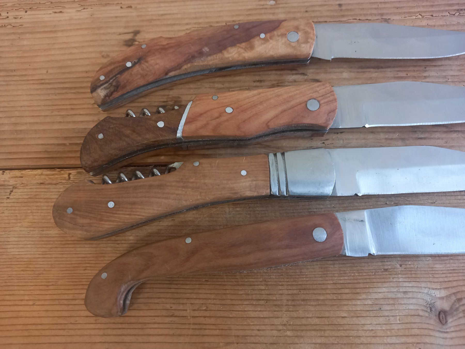 Taschenmesser: 4x Sackmesser Taschenmesser Hackenmesser Couteau – Gebraucht aus Prez-vers-Siviriez von Monija70 6