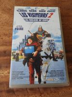 Les Visiteurs 2 "Les couloirs du temps" en VHS