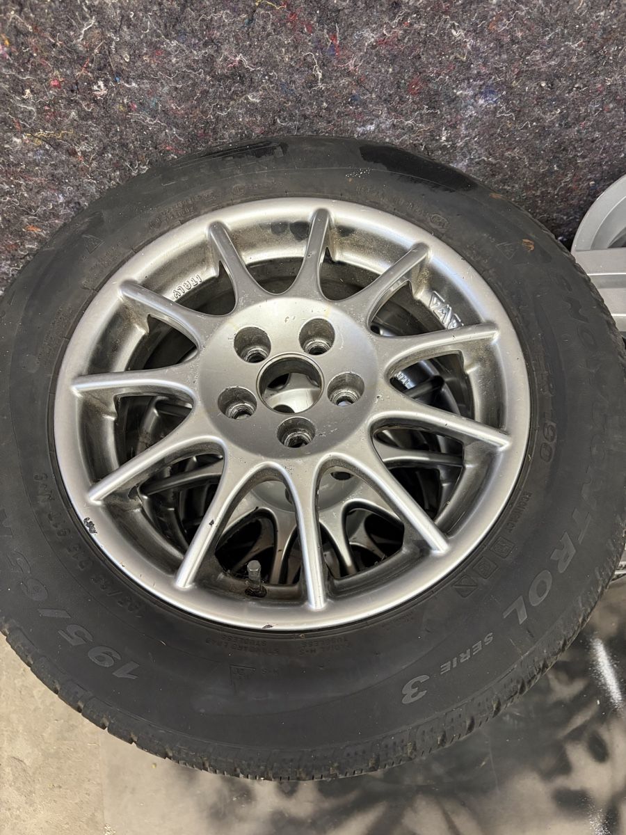 Volkswagen Cerchioni: Felgen 5x100 15” – Usato da Bironico venduto da Sgrazza