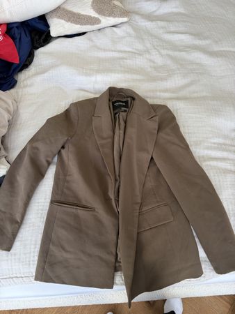 Pull&Bear brown blazer