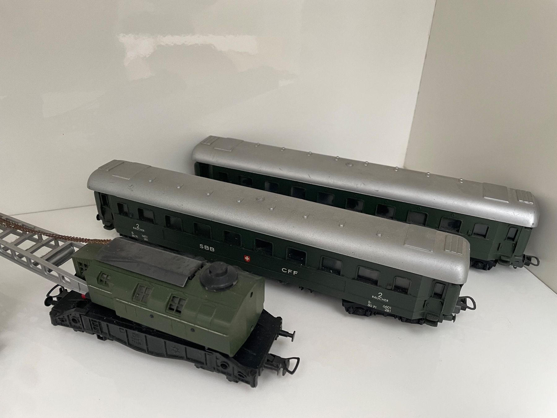 Modellini di ferrovie: Modelbahn 2 Lokomotiven & Wagen – Difettoso da Gunzgen venduto da GARAGEsieben 3