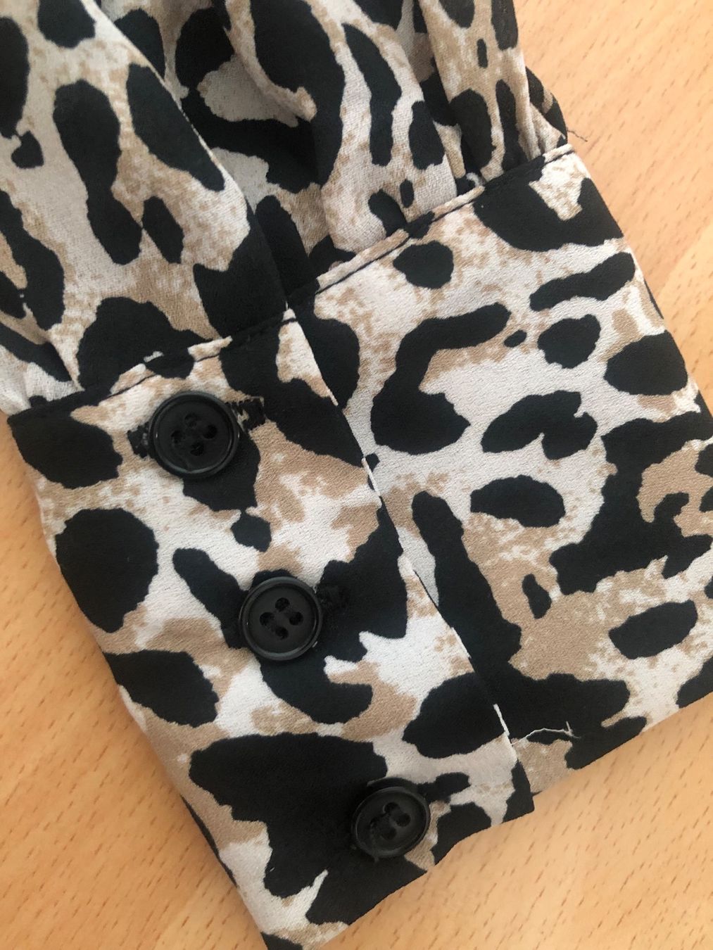Camicette: Bluse Leoparden Muster Gr 38 Neu – Usato da Zürich venduto da Herbion1 3