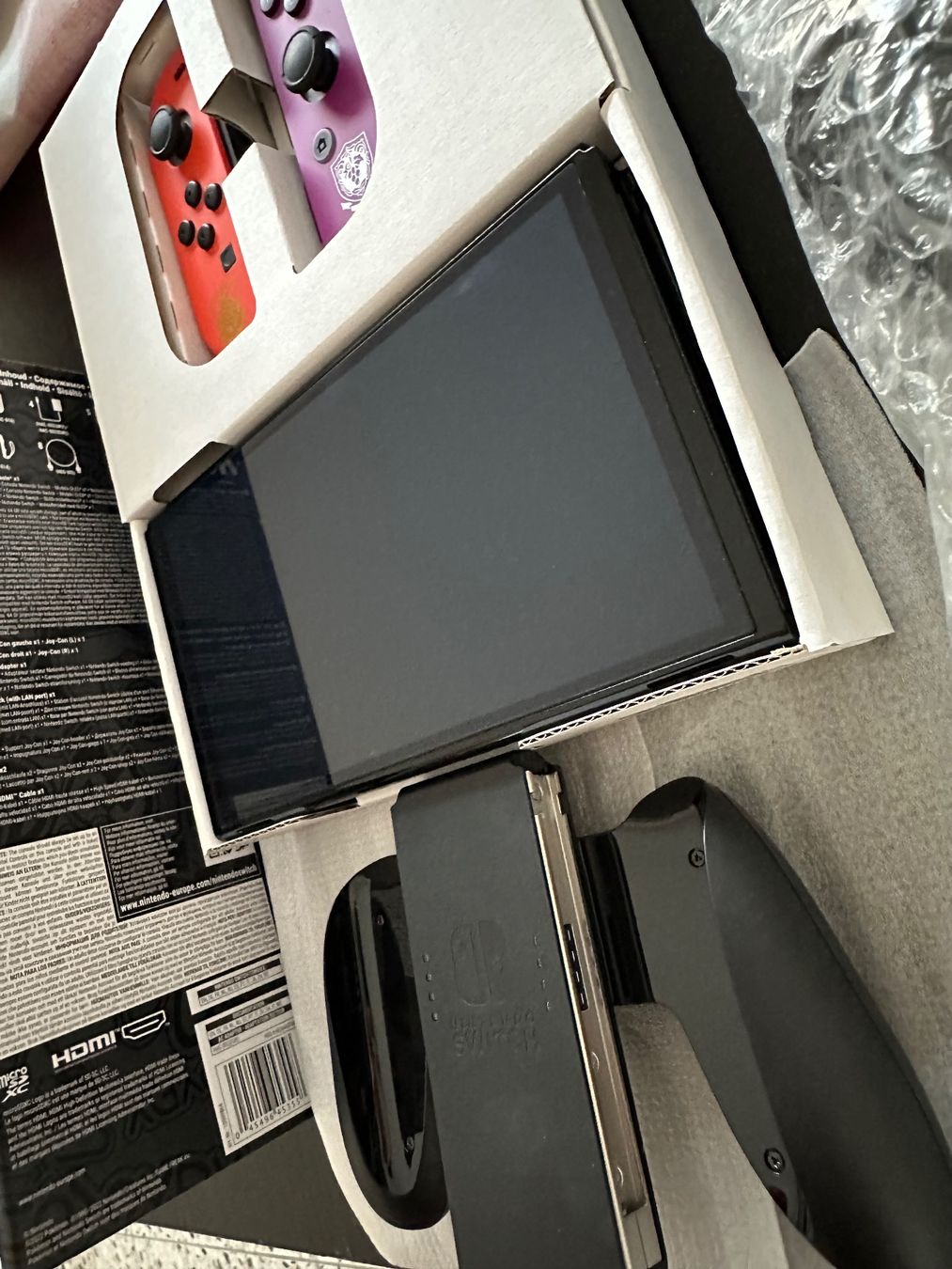Nintendo Console: Nintendo Switch OLED Pokémon – Usato da Trun venduto da Jasmin1703 1