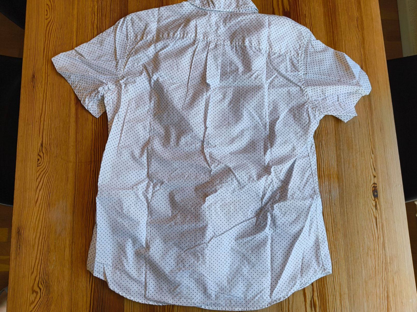 Gap Camicie: Herren Kurzarmhemd weiss gepunkt – Usato da Zürich venduto da san_7jn8 1
