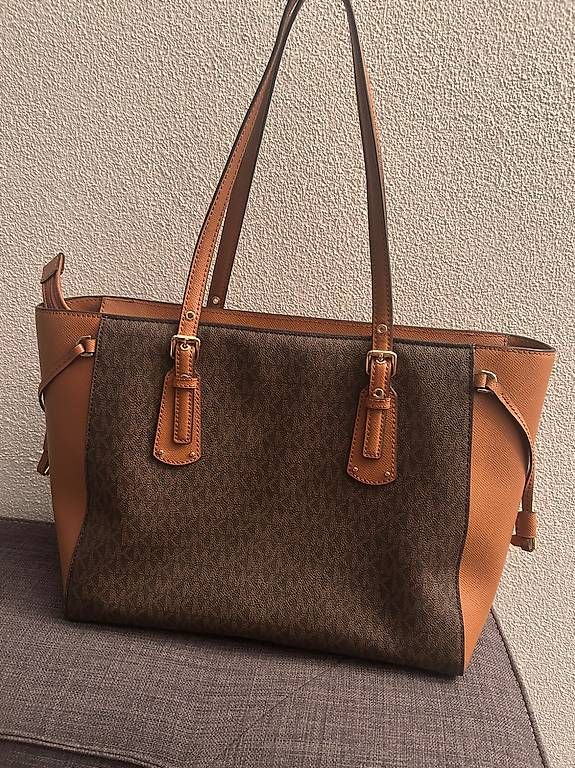 Michael Kors Taschen für Damen: Verkaufe Michael Kors Tasche – Neu (gemäss Beschreibung) aus Schlieren von sheila000 1