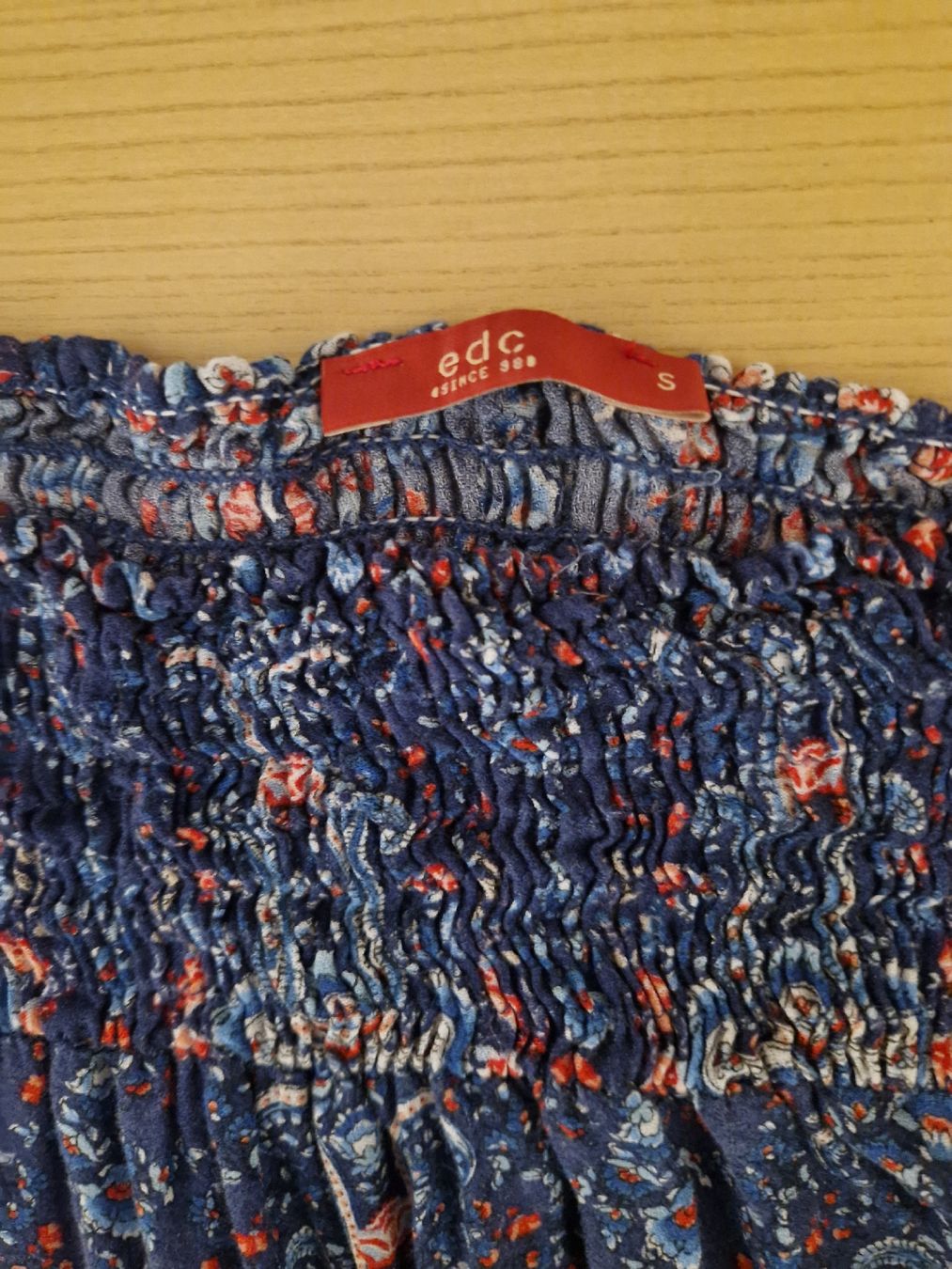 Blusen: Vintage Bluse mit Blumenmuster, Grösse 36 – Gebraucht aus Zürich von SunFlower_14 2