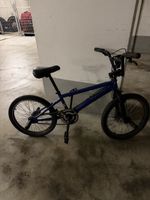 BMX Fahrrad blau mit Pegs gebrauchter Zustand 20 Zoll