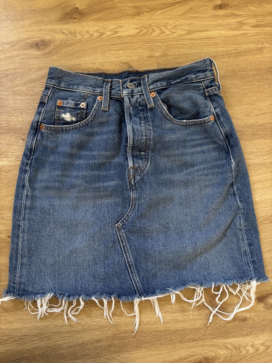 Levi's Gonne: Levis Denim Skirt – Usato da Schönenbuch venduto da san_b2tj