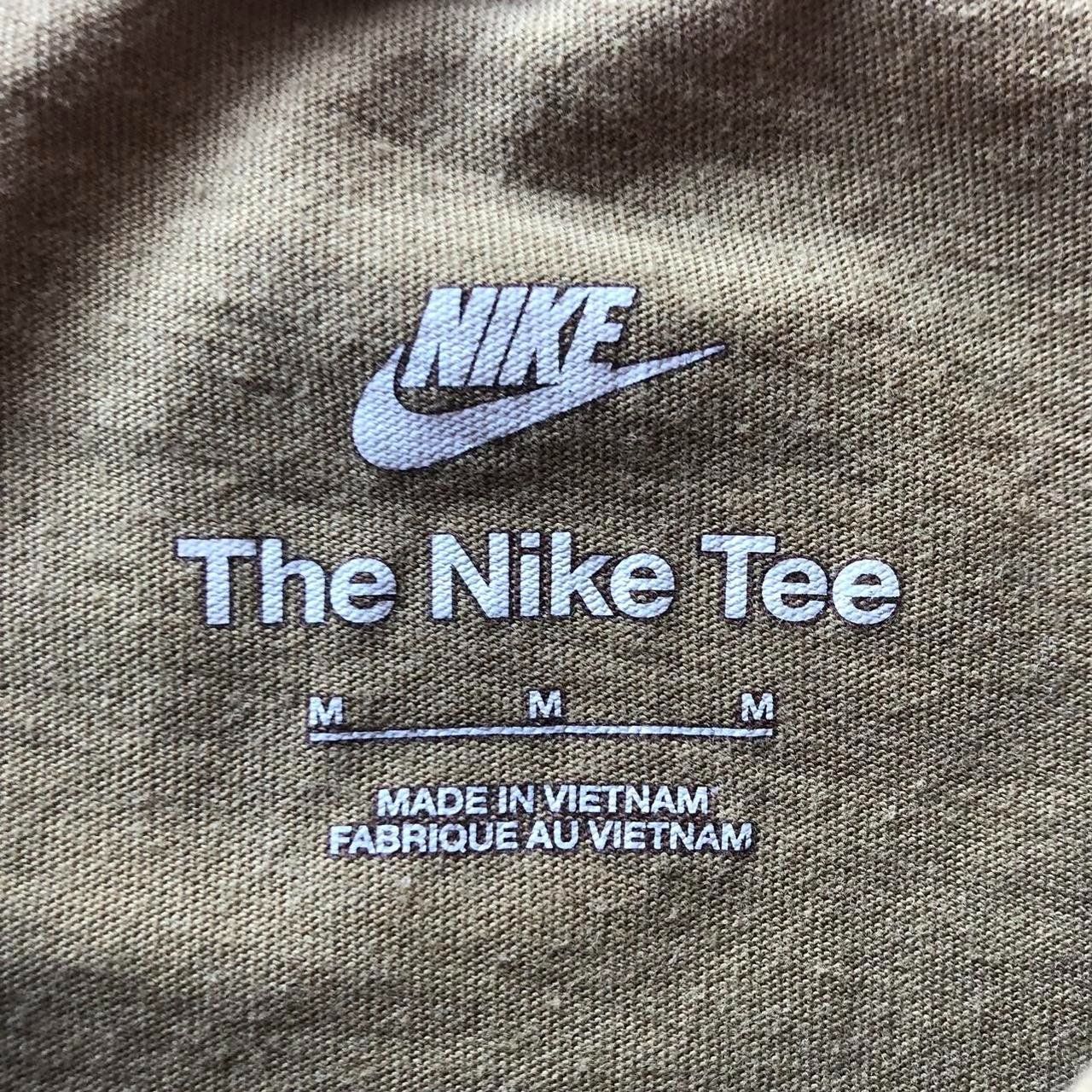 Nike T-shirt: T-Shirt Nike Brown Men M – Usato da Genève venduto da ang_7j7j 4