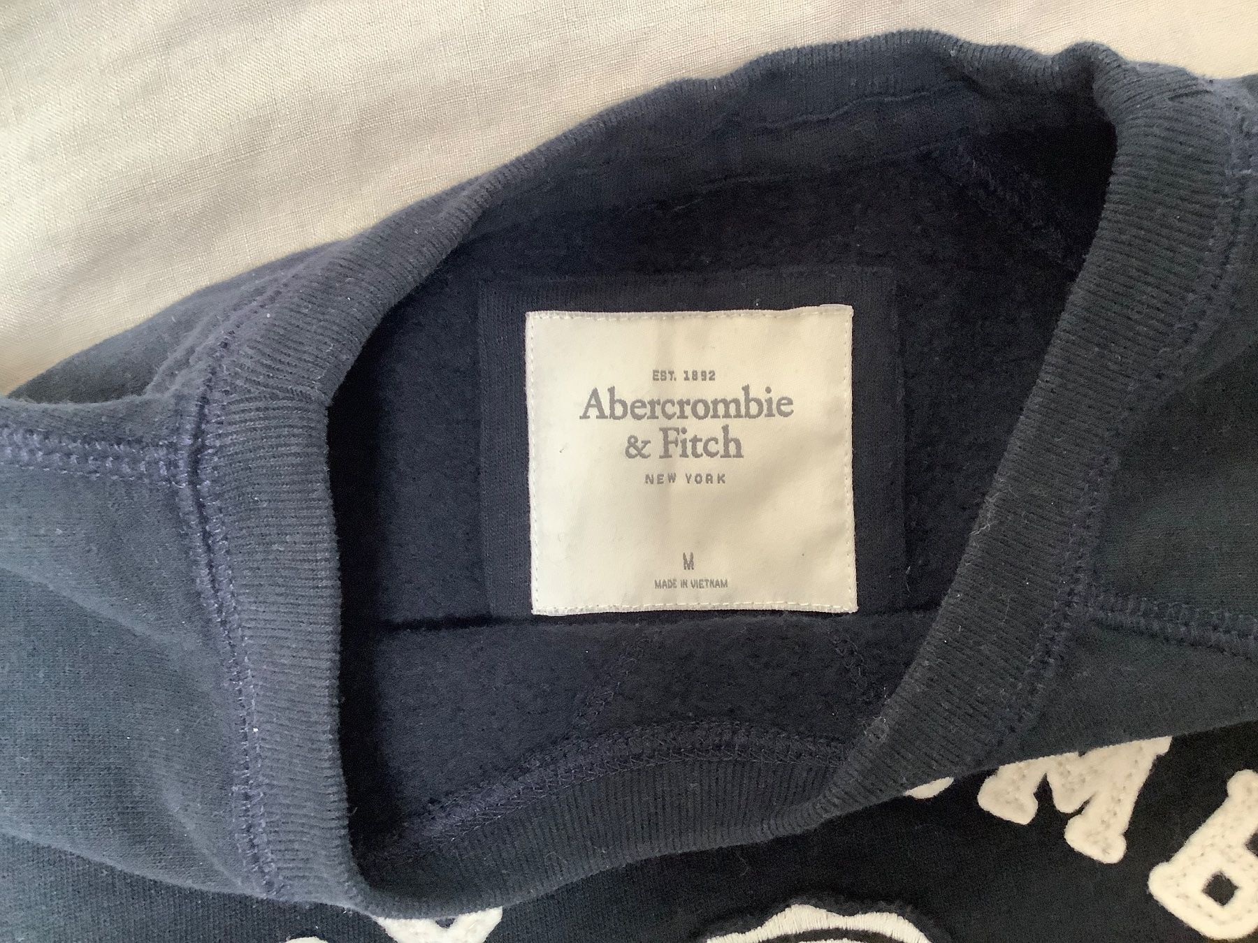 Abercrombie Maglioni & Felpe: Sweatshirt Gr. M Abercrombie – Usato da Triesen venduto da Boston5 1