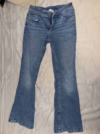 H&M Jeans Flared Leg verstellbar blau Grösse 140